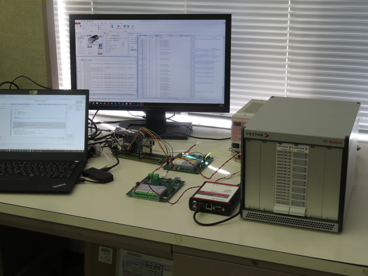ECU HILテスト設備